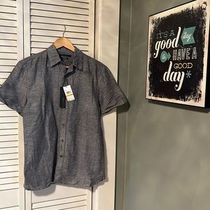 NWT Perry Ellis linen blend short sleeve shirt S